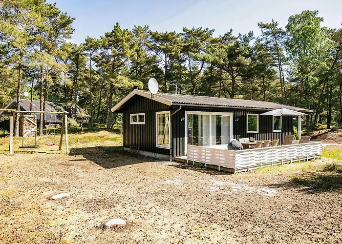 Three-bedroom In Nexo *